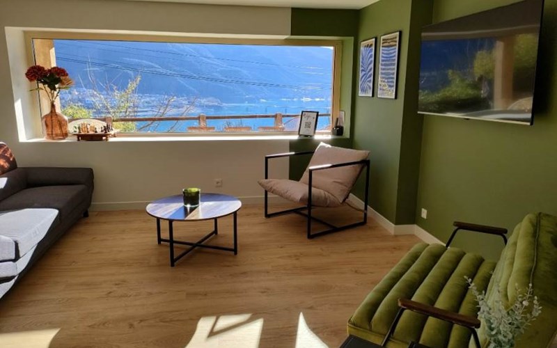 Le Panoramique du Plongeoir - T4 spacieux avec grande terrasse vue lac Location Le Panoramique du Plongeoir - T4 spacieux avec grande terrasse vue lac à SAVINES LE LAC