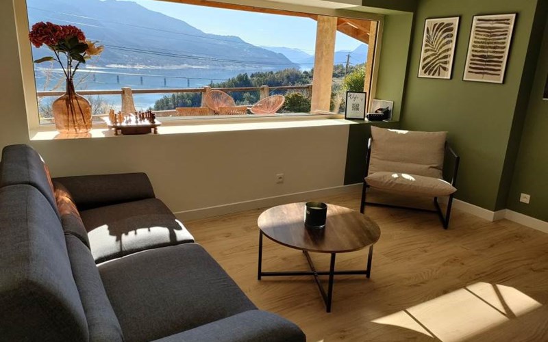 Le Panoramique du Plongeoir - T4 spacieux avec grande terrasse vue lac Location Le Panoramique du Plongeoir - T4 spacieux avec grande terrasse vue lac à SAVINES LE LAC