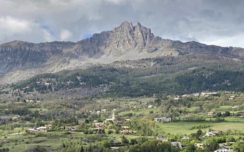 Le Piolit Location Le Piolit à PRUNIERES