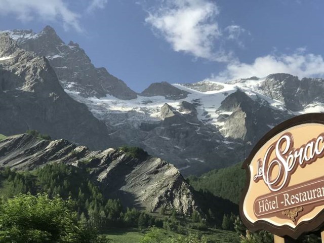 LA GRAVE