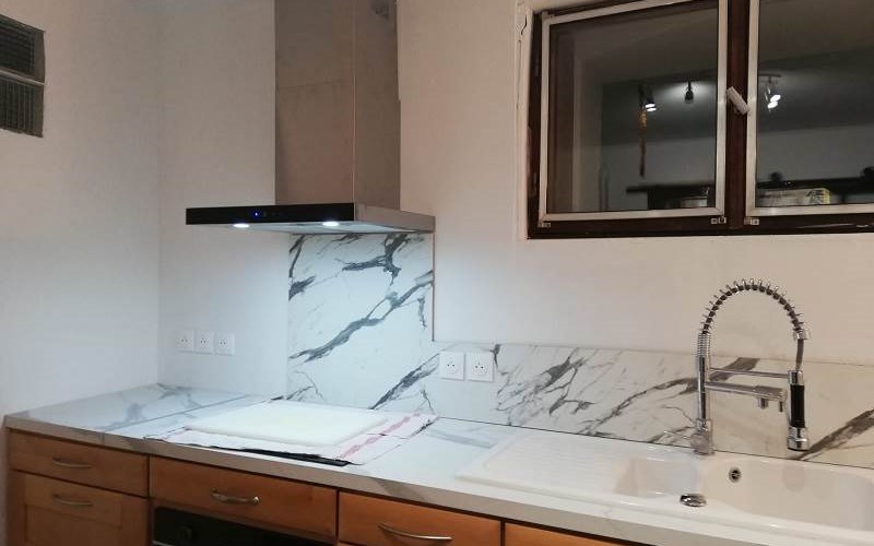 Ancienne ferme rénovée,  avec vue et sunset ! Location Ancienne ferme rénovée,  avec vue et sunset ! à ST ANDRE D EMBRUN