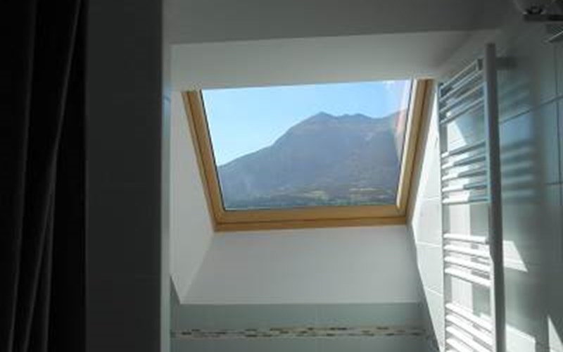 Ancienne ferme rénovée,  avec vue et sunset ! Location Ancienne ferme rénovée,  avec vue et sunset ! à ST ANDRE D EMBRUN