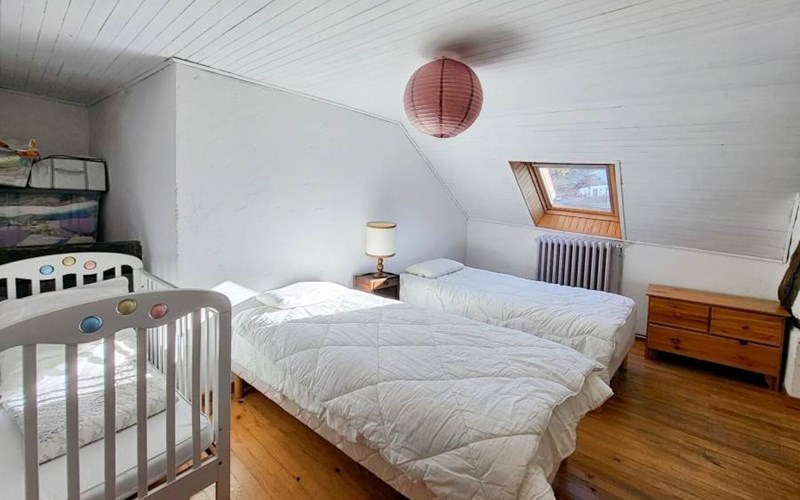 Ancienne ferme rénovée,  avec vue et sunset ! Location Ancienne ferme rénovée,  avec vue et sunset ! à ST ANDRE D EMBRUN