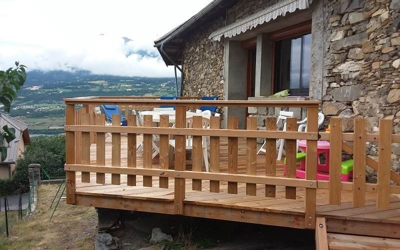 Ancienne ferme rénovée,  avec vue et sunset ! Location Ancienne ferme rénovée,  avec vue et sunset ! à ST ANDRE D EMBRUN
