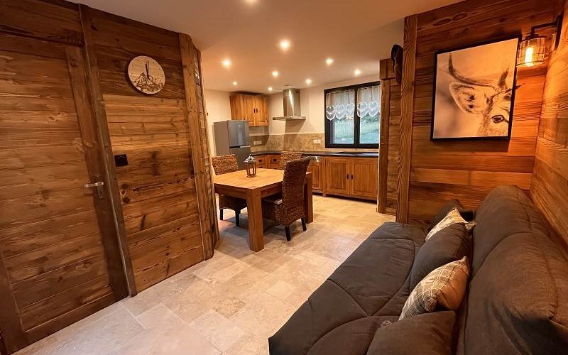 Le Méale Location Le Méale à CROTS