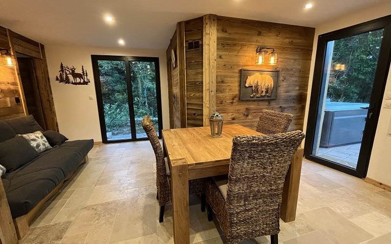 Le Méale Location Le Méale à CROTS