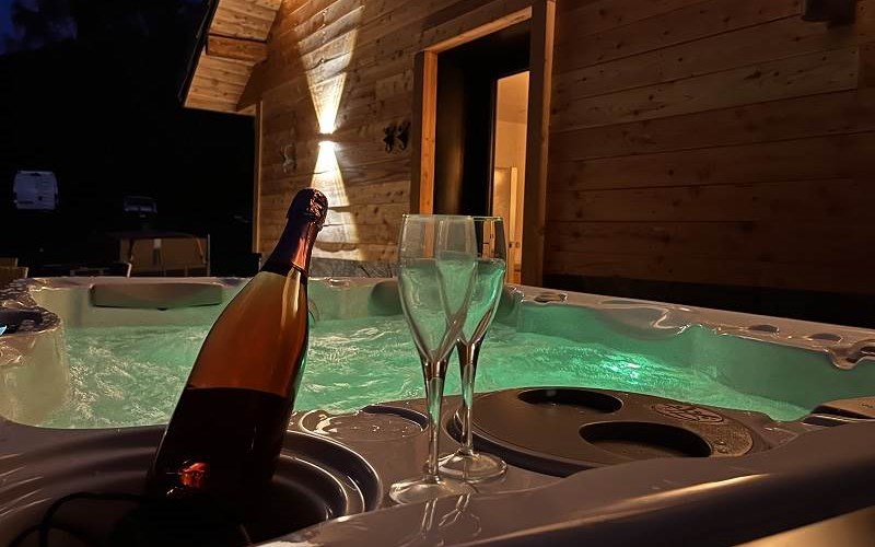 Le Méale Location Le Méale à CROTS