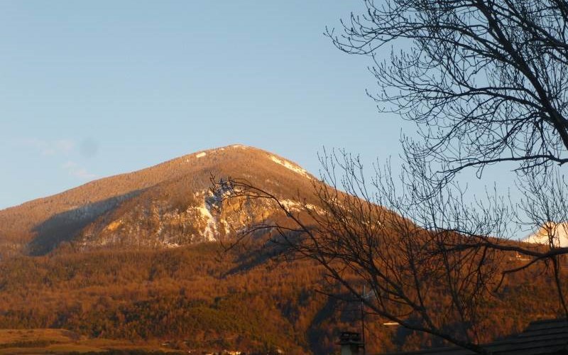Chez Mme Rolland - Dolce Vita Location Chez Mme Rolland - Dolce Vita à EMBRUN