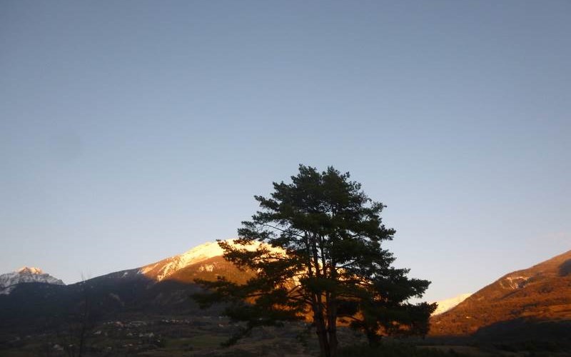 Chez Mme Rolland - Dolce Vita Location Chez Mme Rolland - Dolce Vita à EMBRUN