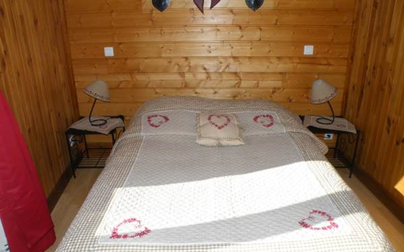 Gîtes L'Epilobe Location Gîtes L'Epilobe à ST LEGER LES MELEZES