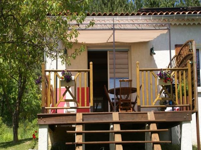 SERRES