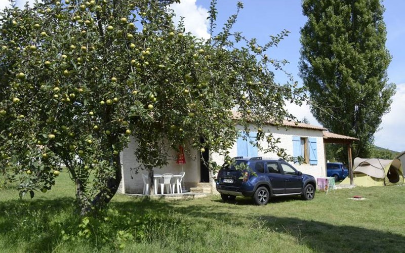 Camping les Gorges de la Méouge*** Location Camping les Gorges de la Méouge*** à BARRET SUR MEOUGE