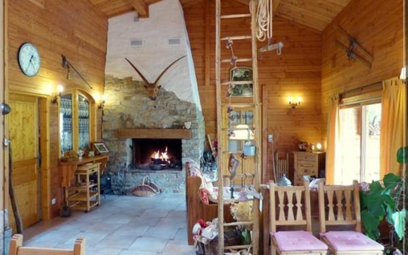 LE CHALET DES ALPAGES Location LE CHALET DES ALPAGES à POLIGNY