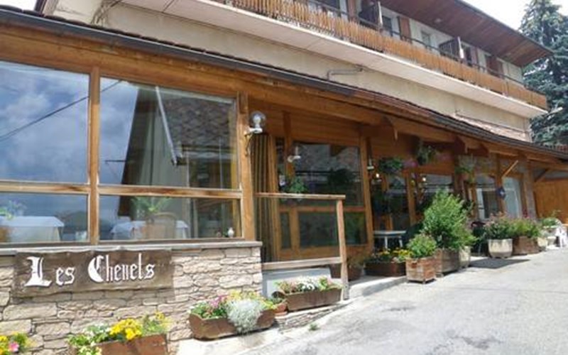 LES CHENETS Location LES CHENETS à ST JULIEN EN CHAMPSAUR