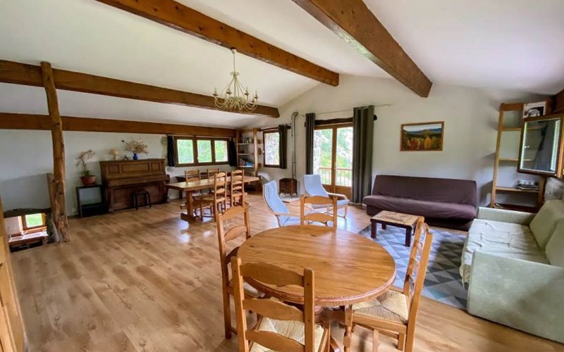 LES PAMPILLES Location LES PAMPILLES à SIGOTTIER