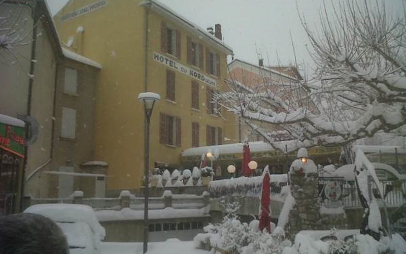 Hôtel du Nord Location Hôtel du Nord à SERRES