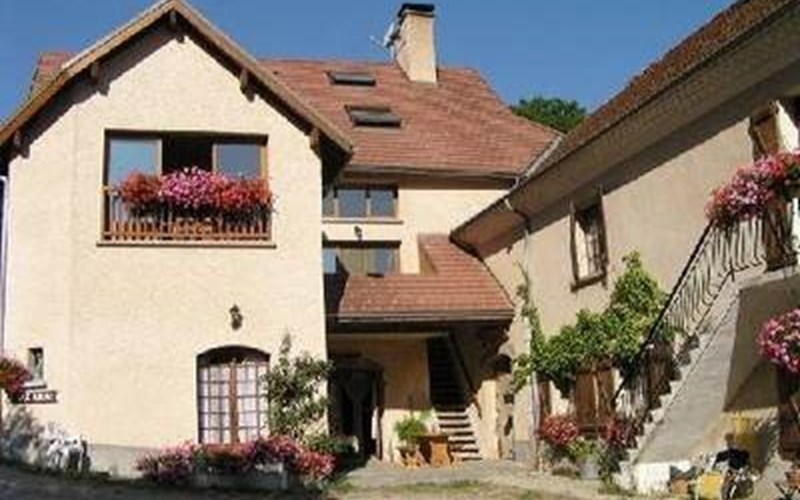 Les CLARINES Location Les CLARINES à ST JACQUES EN VALGODEMARD