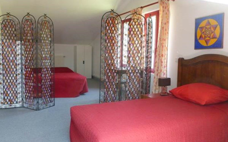 Les Etoiles - Domaine de Grange Neuve Location Les Etoiles - Domaine de Grange Neuve à ASPRES SUR BUECH