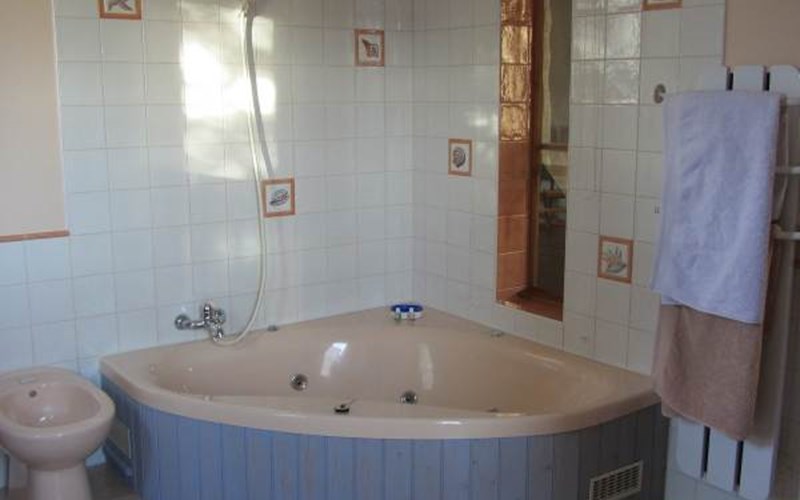 Le Clos de Lumière Location Le Clos de Lumière à LA ROCHE DES ARNAUDS