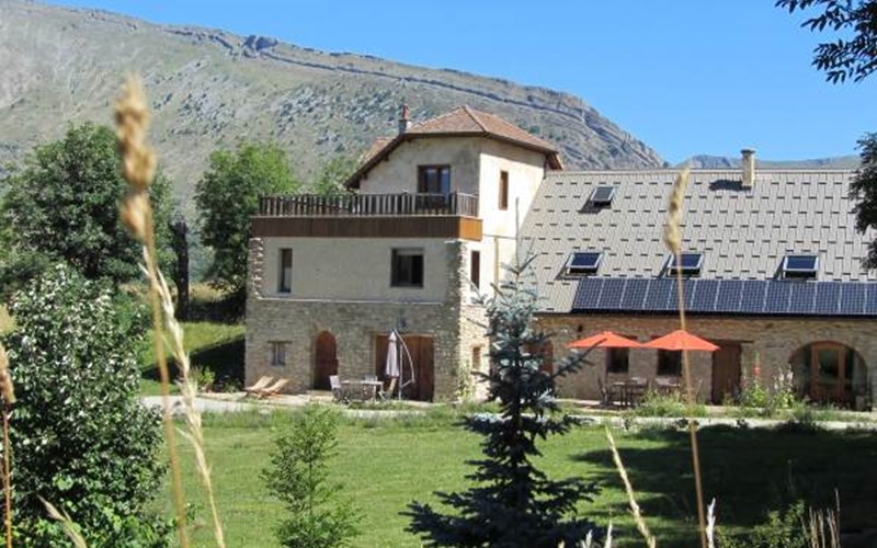 Le Clos de Lumière Location Le Clos de Lumière à LA ROCHE DES ARNAUDS