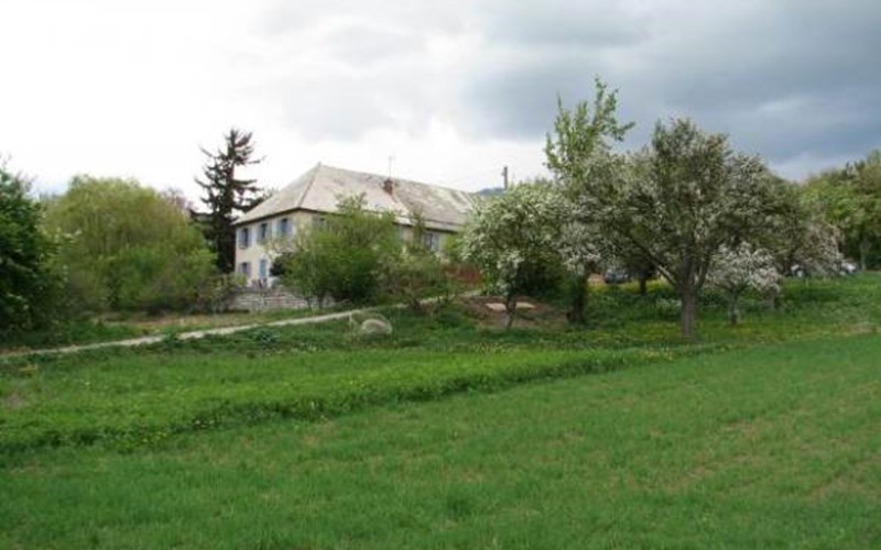 T2 Chez M. Jaussaud Pierre Location T2 Chez M. Jaussaud Pierre à ST BONNET EN CHAMPSAUR