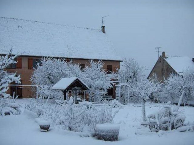 Chez M. et Mme Fulconsaint-Laforez POLIGNY