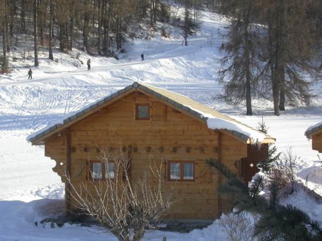 ST LEGER LES MELEZES