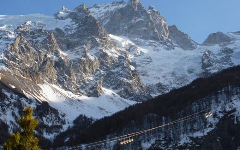 Les Balcons de la Meije Location Les Balcons de la Meije à LA GRAVE