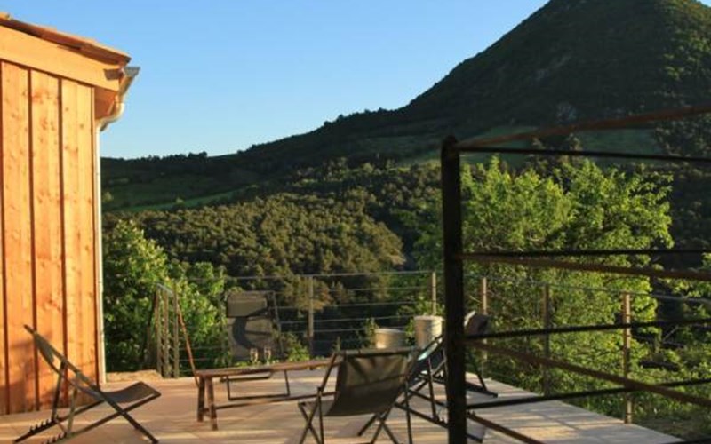 Terre des Baronnies Location Terre des Baronnies à RIBEYRET