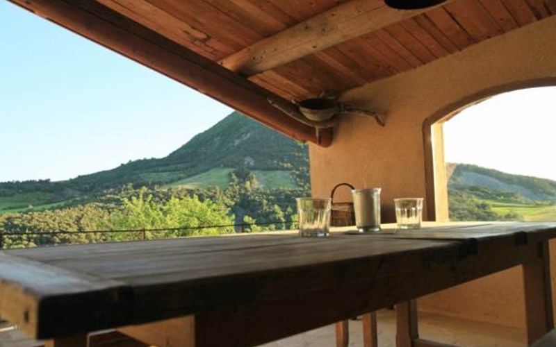 Terre des Baronnies Location Terre des Baronnies à RIBEYRET