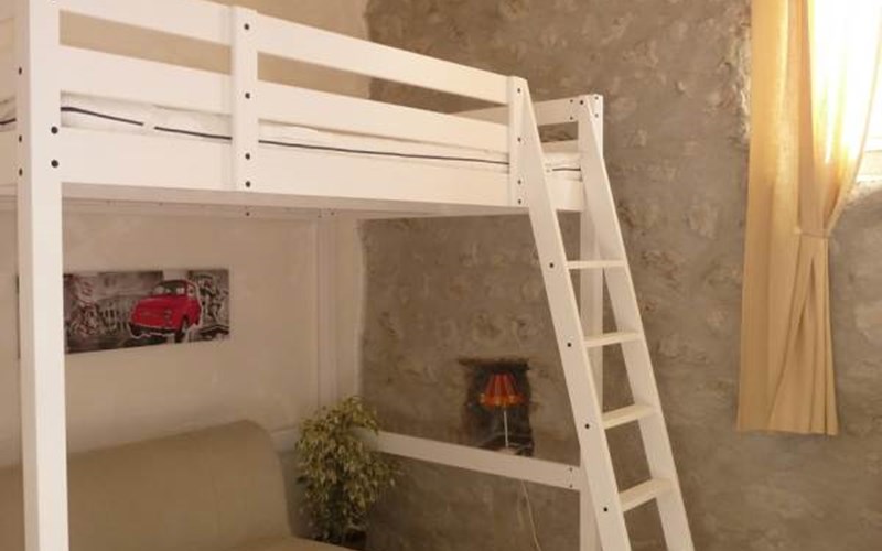 Chambre d'hôtes " Ecuries Le Peyron" Location Chambre d'hôtes " Ecuries Le Peyron" à RIBIERS