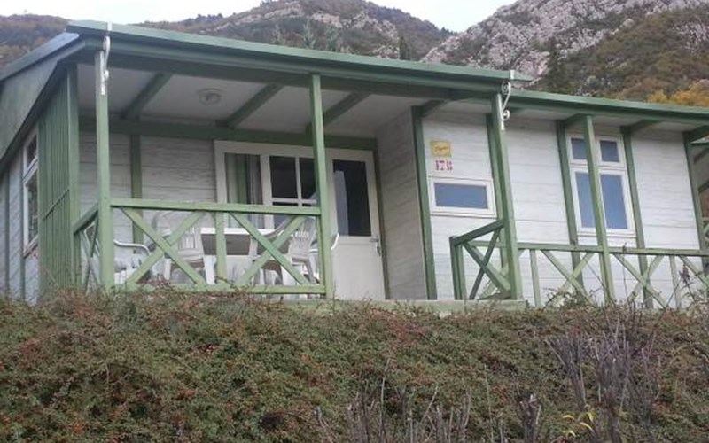 DOMAINE DES DEUX SOLEILS Location DOMAINE DES DEUX SOLEILS à SERRES