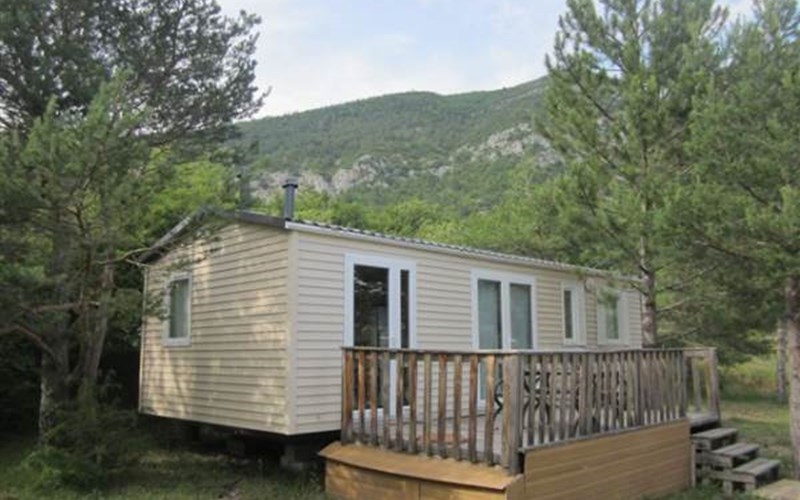 DOMAINE DES DEUX SOLEILS Location DOMAINE DES DEUX SOLEILS à SERRES