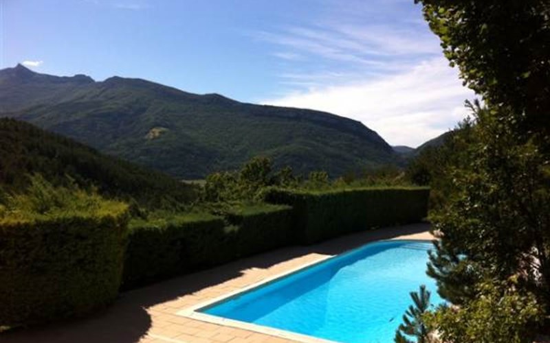 DOMAINE DES DEUX SOLEILS Location DOMAINE DES DEUX SOLEILS à SERRES