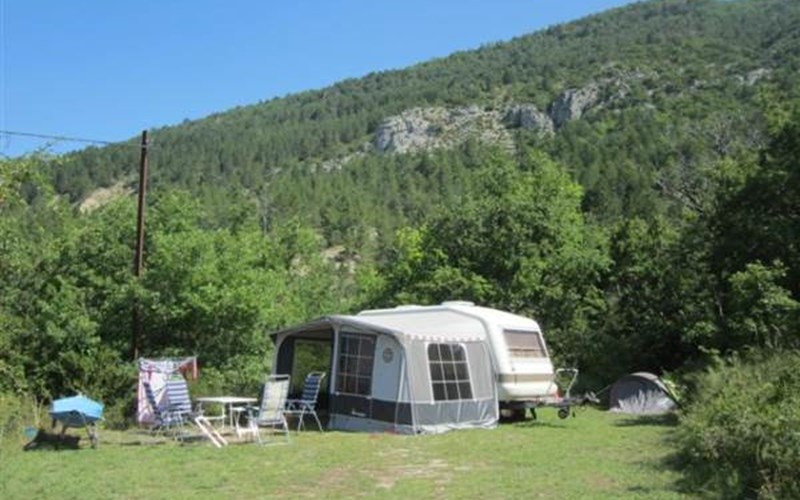 DOMAINE DES DEUX SOLEILS Location DOMAINE DES DEUX SOLEILS à SERRES