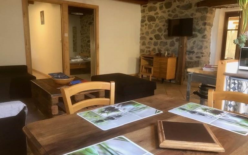 Gîte "Marmotte" Location Gîte "Marmotte" à CHABOTTES