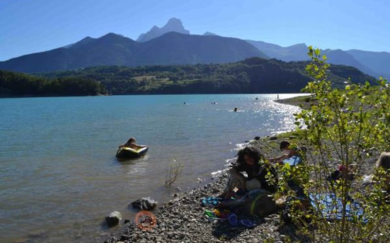 Le camp de base du Glaizil Location Le camp de base du Glaizil à LE GLAIZIL