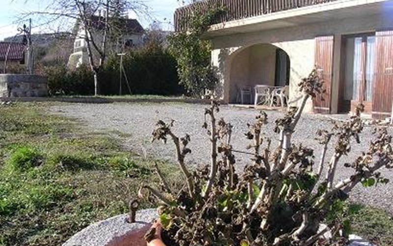 La maison des vignes Location La maison des vignes à VEYNES