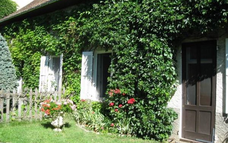 La Ferme de GUIJANE Location La Ferme de GUIJANE à LAYE