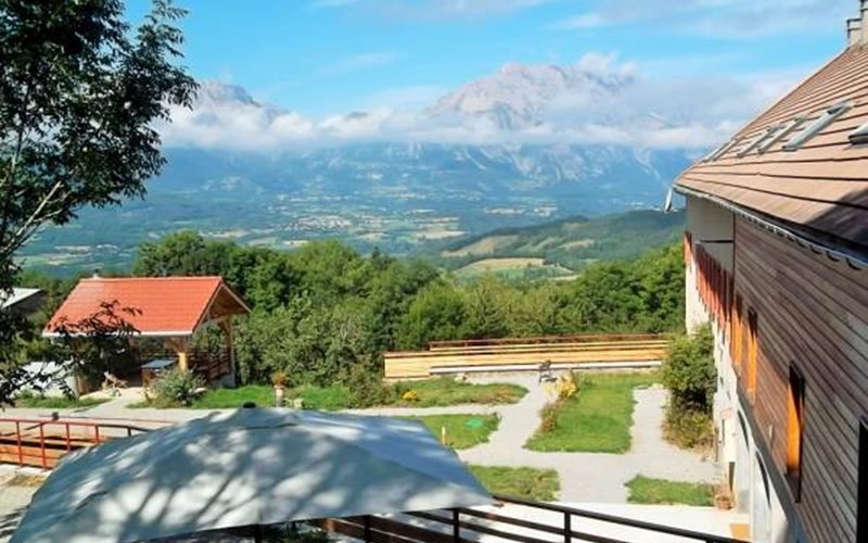 Comme un écrin... Location Comme un écrin... à ST BONNET EN CHAMPSAUR
