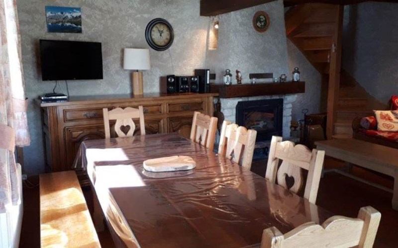 chalet Le Gypaète Location chalet Le Gypaète à LA GRAVE