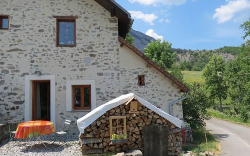 Le pas du loup Location Le pas du loup à MANTEYER