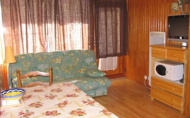 LES SERINTES Location LES SERINTES à ST LEGER LES MELEZES