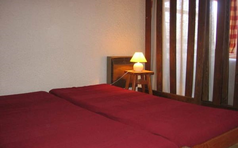 LES MELEZES B Location LES MELEZES B à ST LEGER LES MELEZES