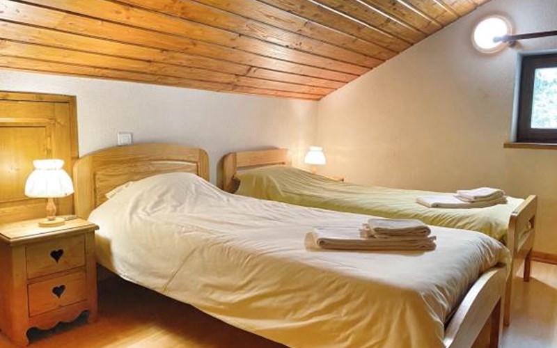 Les Oulles Location Les Oulles à CHAPELLE EN VALGAUDEMAR