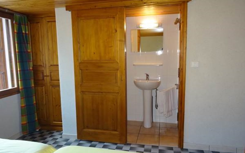 Les Oulles Location Les Oulles à CHAPELLE EN VALGAUDEMAR