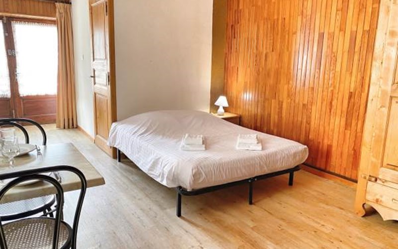 Les Oulles Location Les Oulles à CHAPELLE EN VALGAUDEMAR