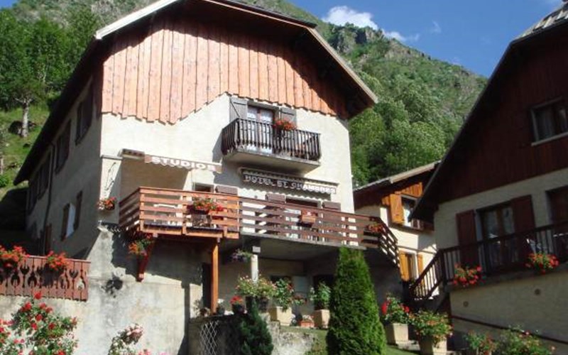 Les Oulles Location Les Oulles à CHAPELLE EN VALGAUDEMAR