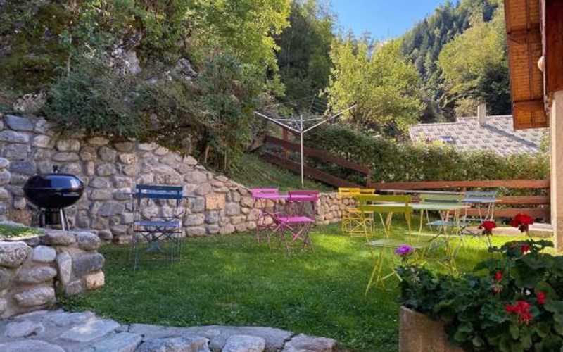 Les Oulles Location Les Oulles à CHAPELLE EN VALGAUDEMAR