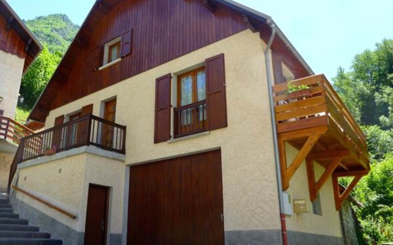 Les Oulles Location Les Oulles à CHAPELLE EN VALGAUDEMAR